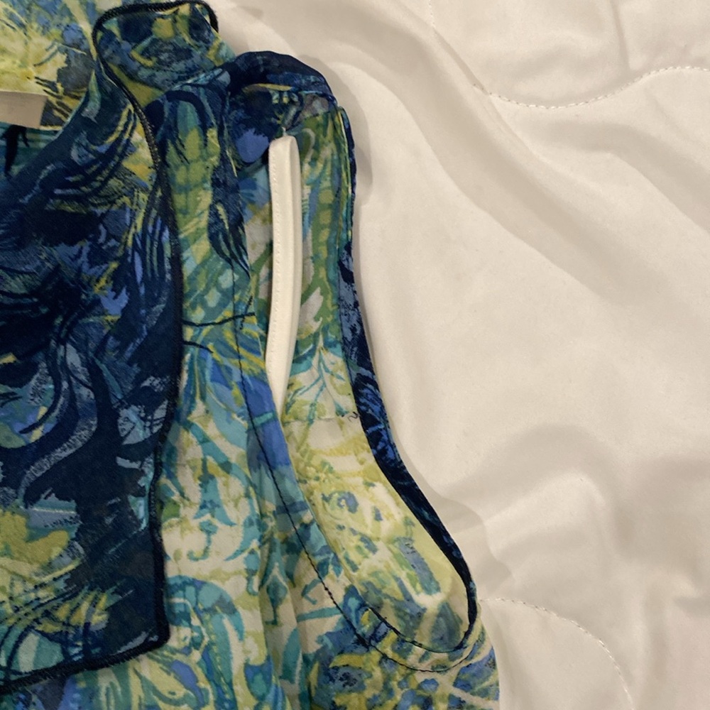 Sunset Rd size Small Blue and Green Asymmetrical Ruffled Blouse - Picture 7 of 10